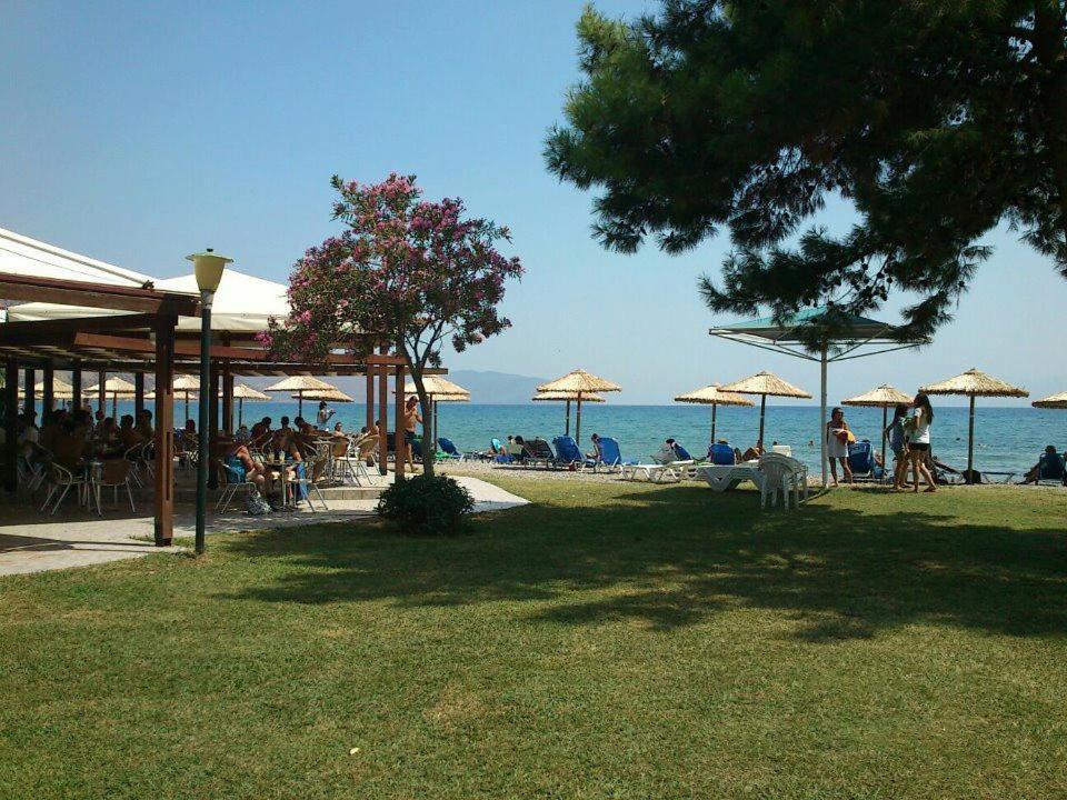Nafsika Beach Delphi-Itea Bagian luar foto